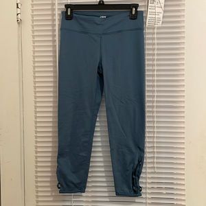 joy lab teal cropped leggings!